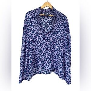 Escapada Size XL Women’s V-neck tunic/blouse Purple & Blue Geometric Print Top